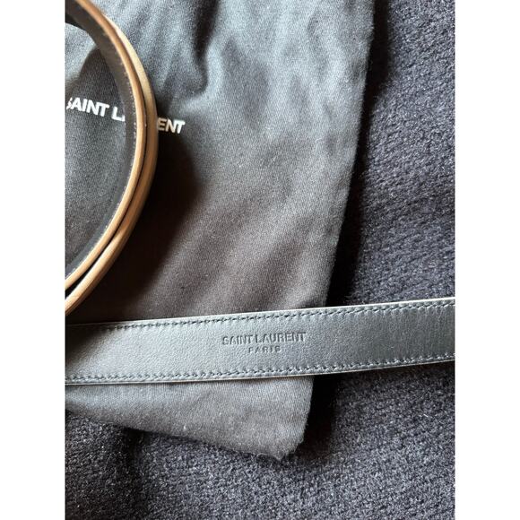 *BRAND NEW* SAINT LAURENT LEATHER CASSANDRE THIN BELT
DARK BEIGE - Picture 6 of 7